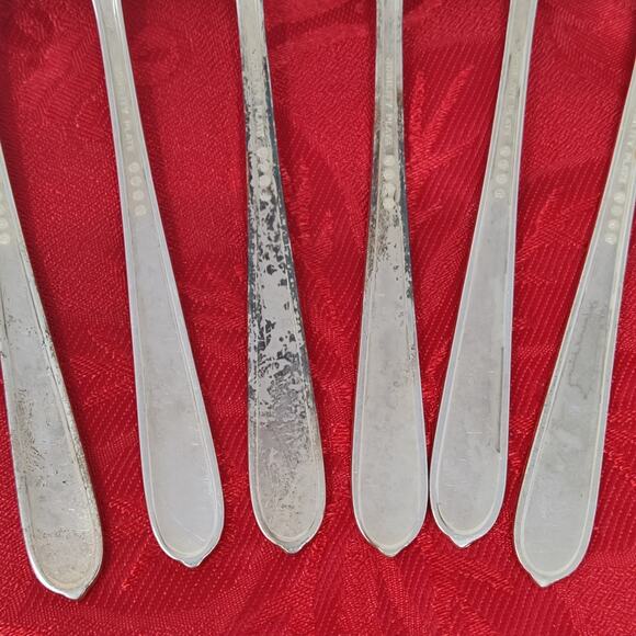 11X Silver Plate Dinner Salad Forks Nobility Plate Royal Rose Oneida - Picture 14 of 16